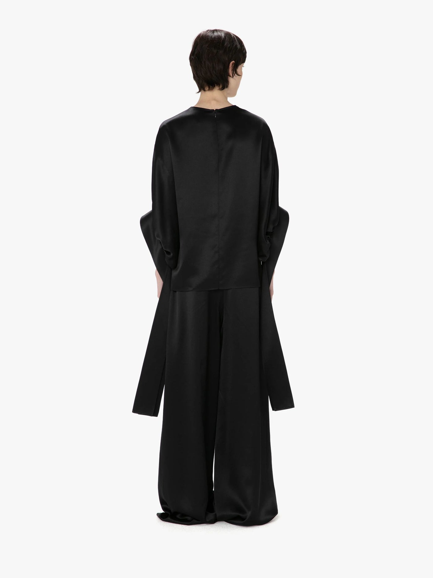 TAB SLEEVE TOP - BLACK