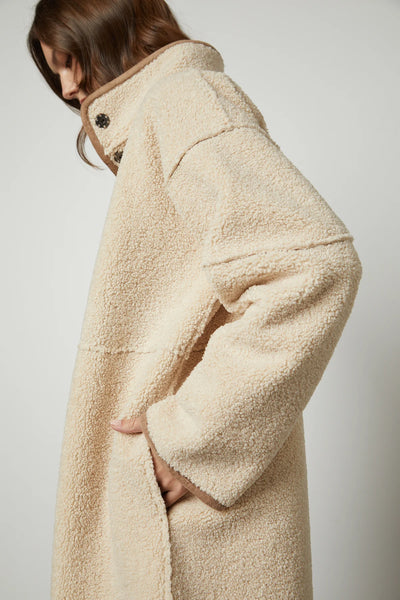 Cara Lux Sherpa Reversible Jacket - Sand
