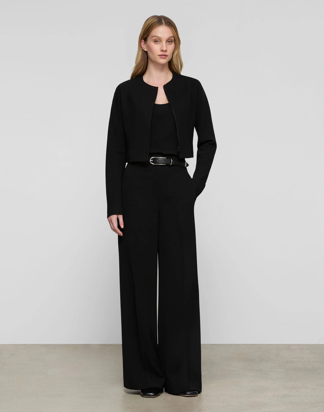 Finesse Crepe Slim Cropped Jacket - Black