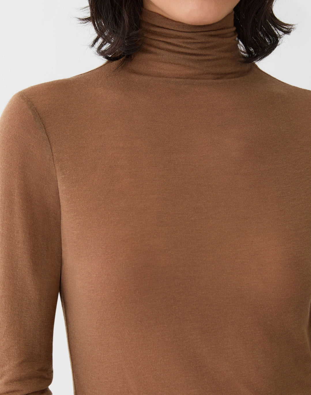 Viscose-Cashmere Jersey Elongated Fitted Turtleneck - Camel