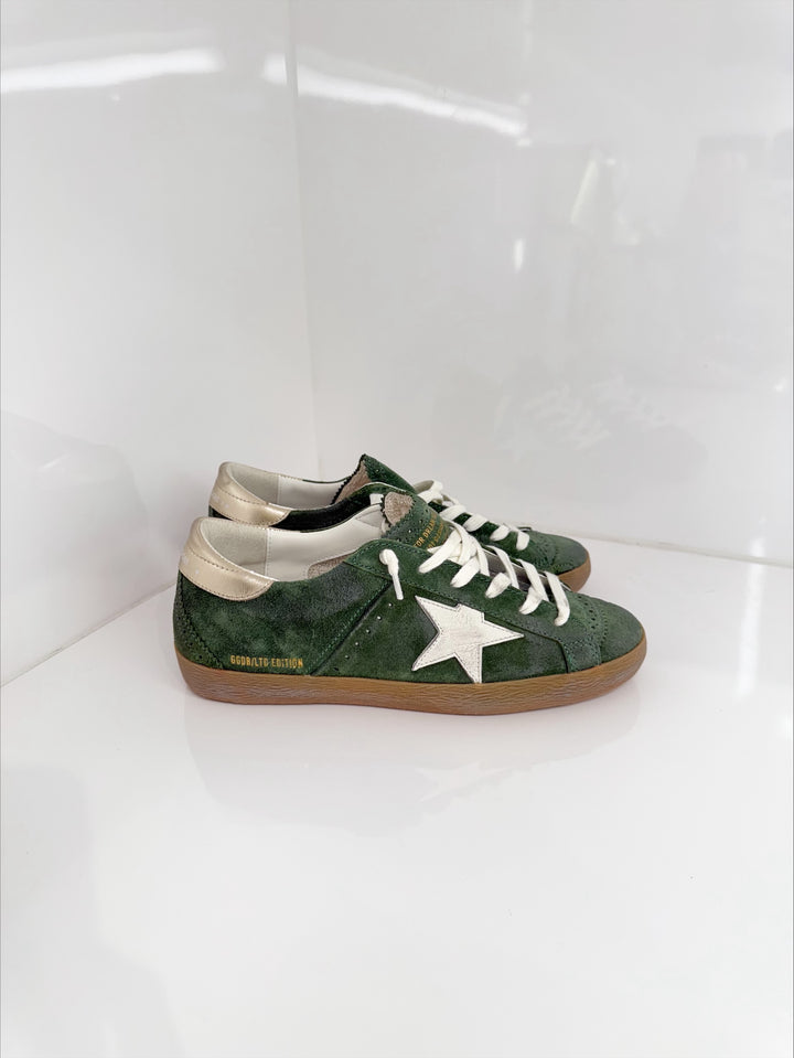 SUPERSTAR with SPUR - Olive Green/White