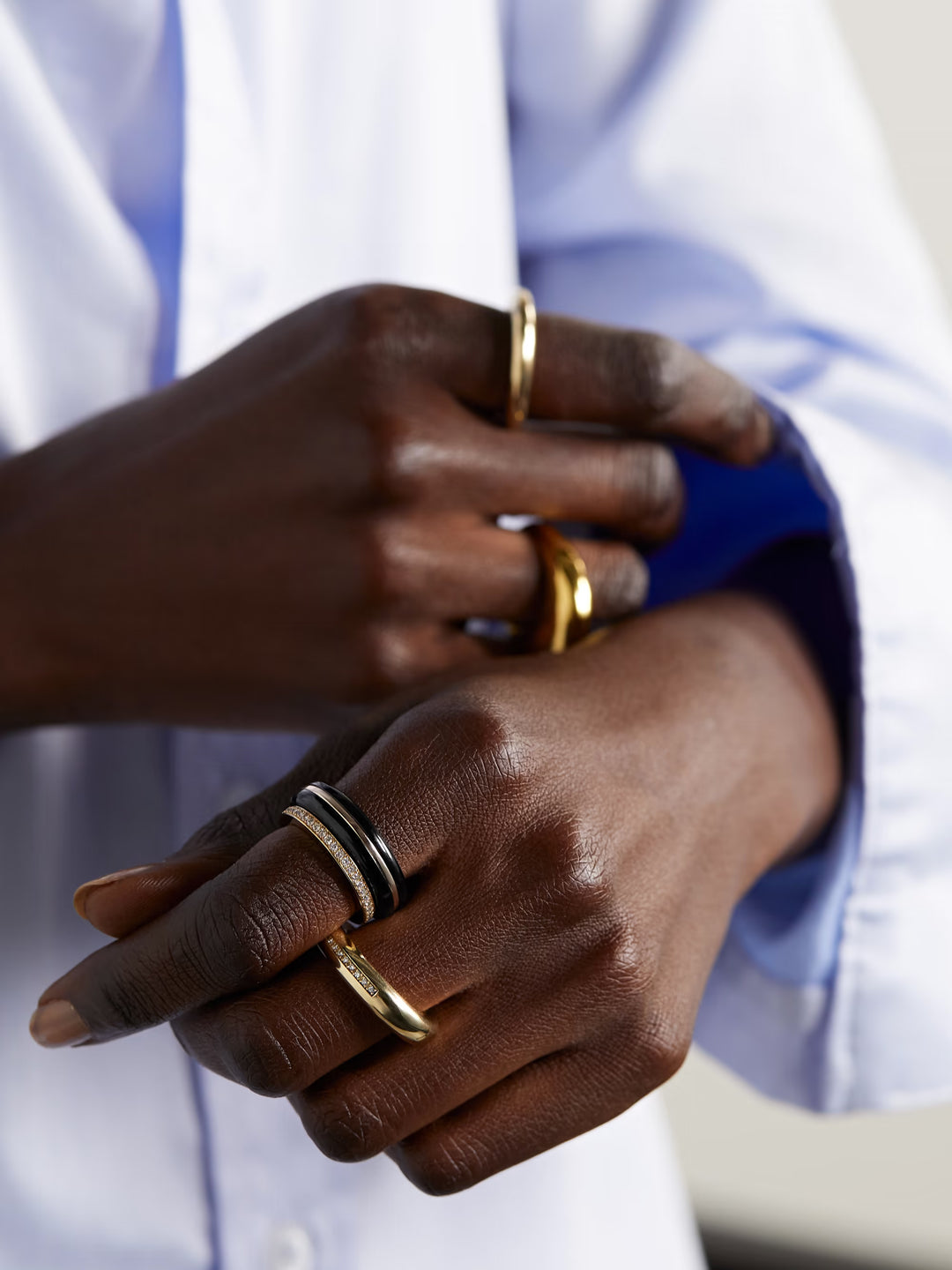 Stacking 14-karat recycled gold onyx ring