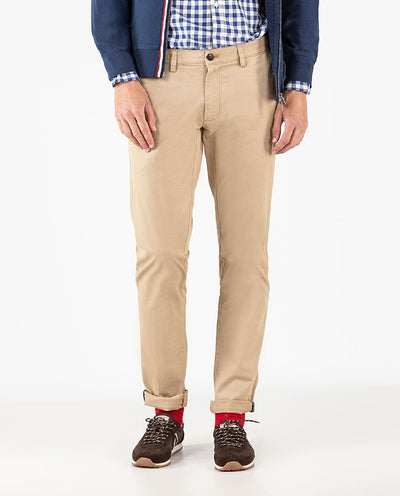 Basic Chinos - Beige