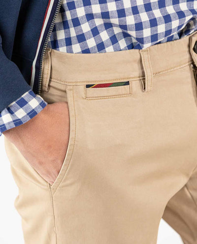 Basic Chinos - Beige