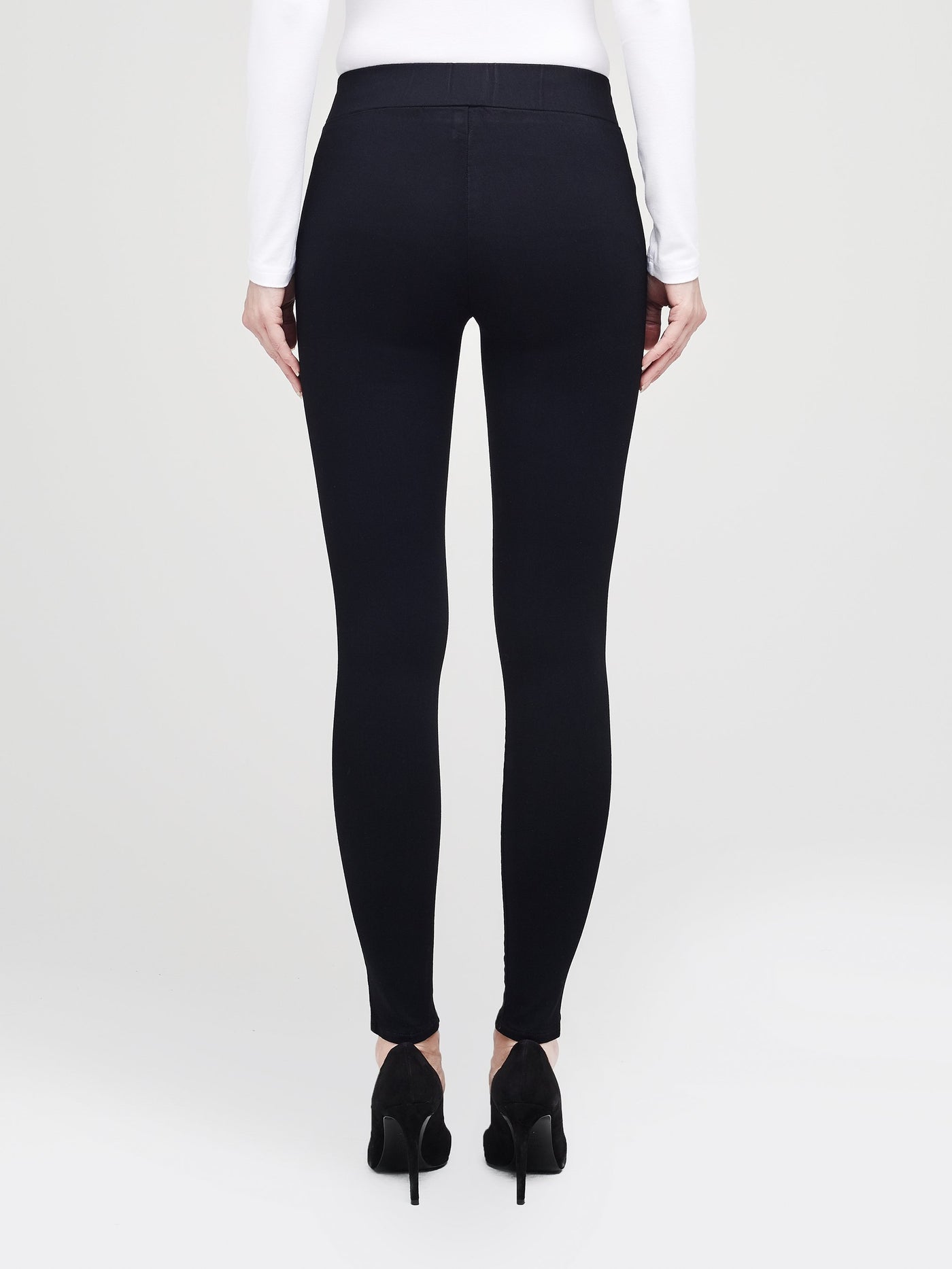 Rochelle Pull-on Jean - Black