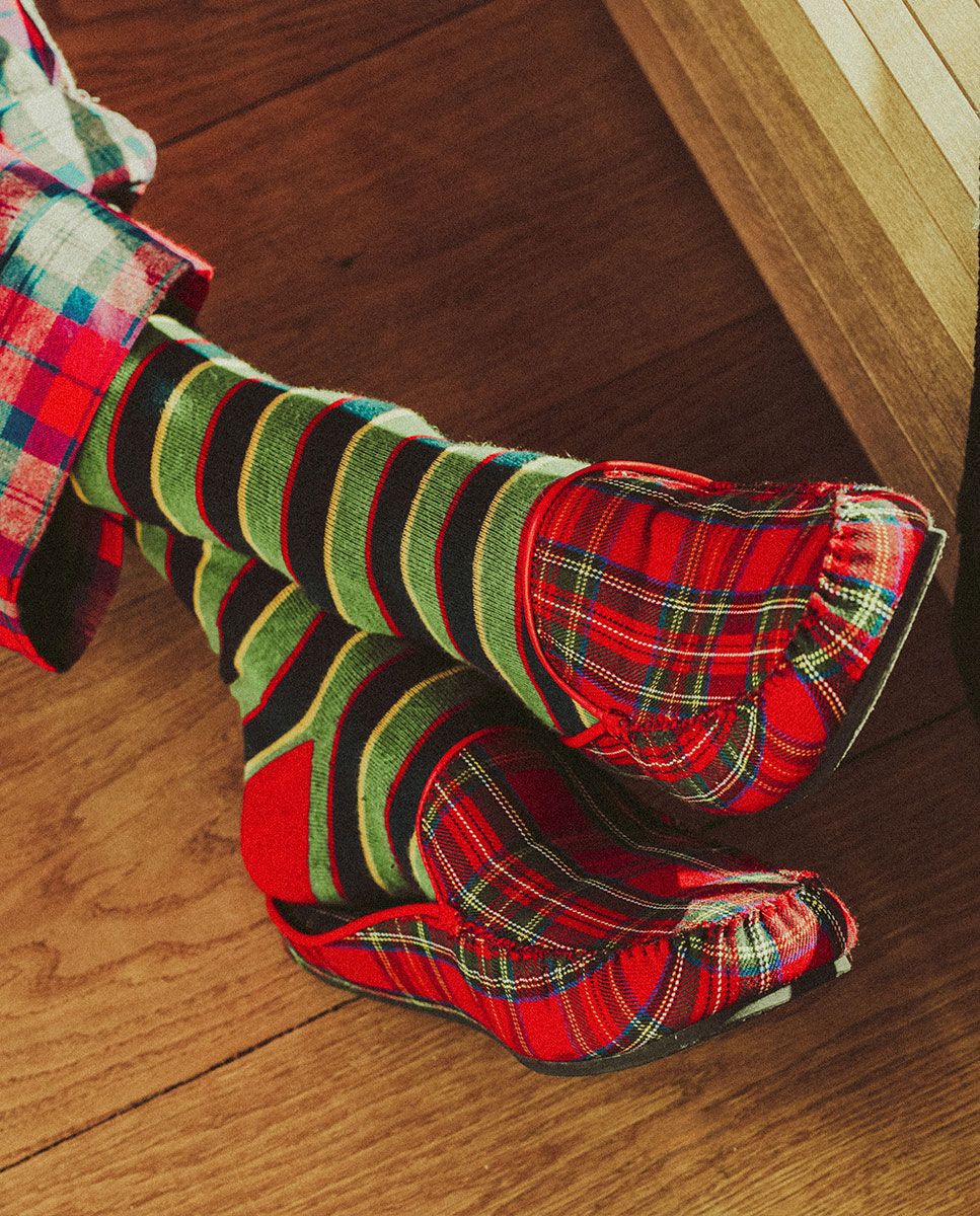 Plaid Slippers - Red