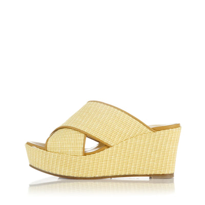 Adele Wedge - Camel Raffia